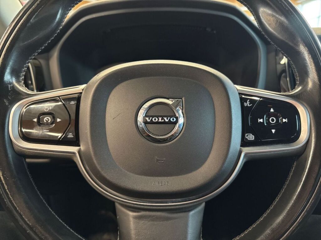 Volvo V60 2019 Valkoinen