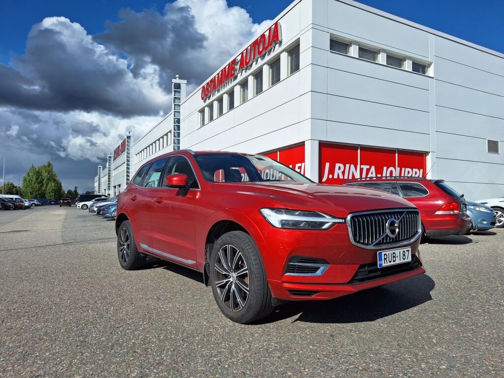 Volvo XC60 2019 Punainen