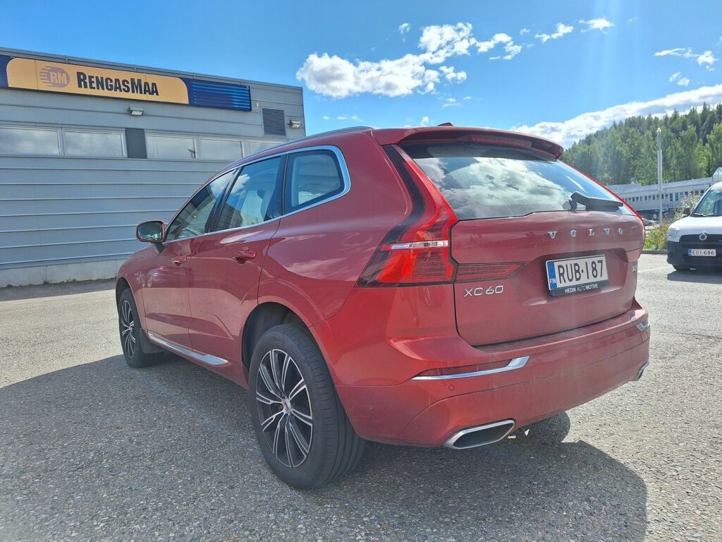 Volvo XC60 2019 Punainen