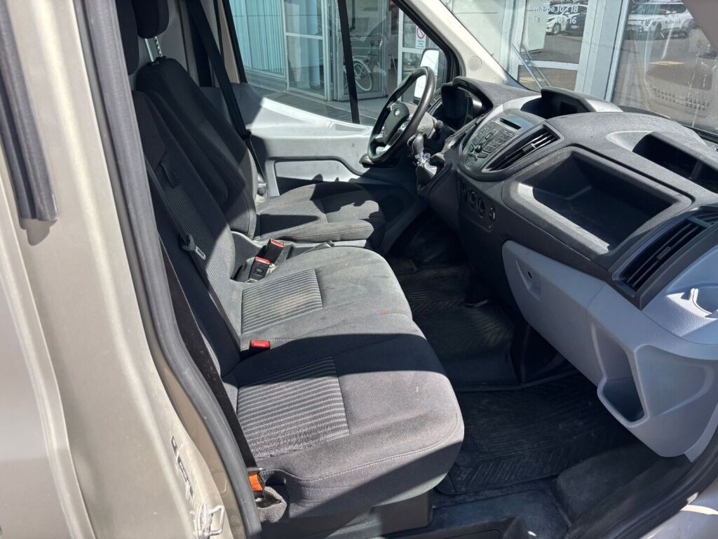 Ford Transit 2019 Harmaa