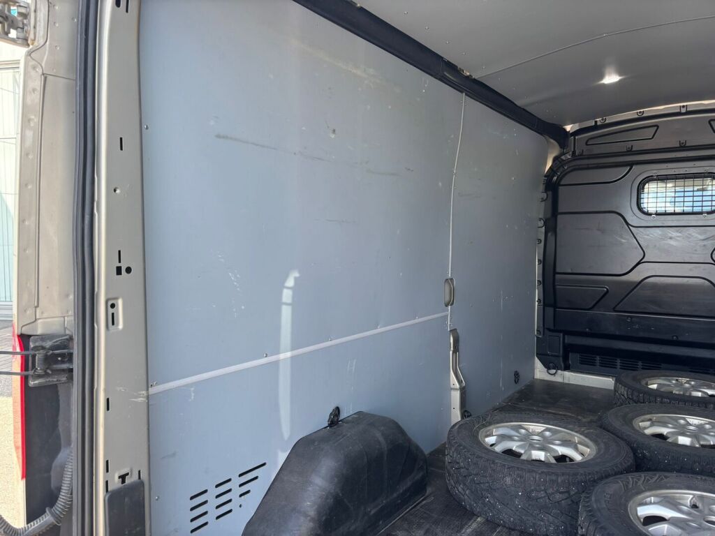 Ford Transit 2019 Harmaa