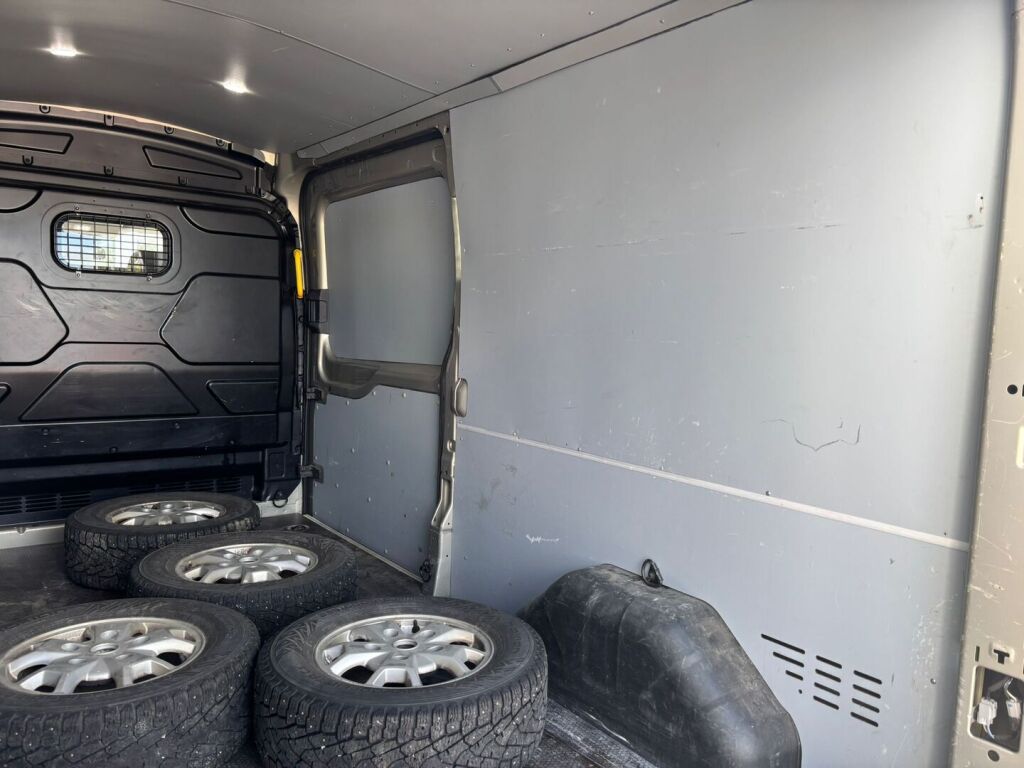 Ford Transit 2019 Harmaa