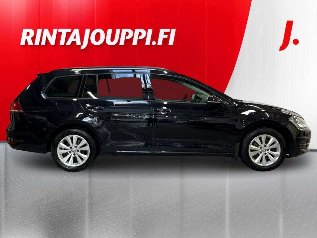 Volkswagen Golf 2015 Musta