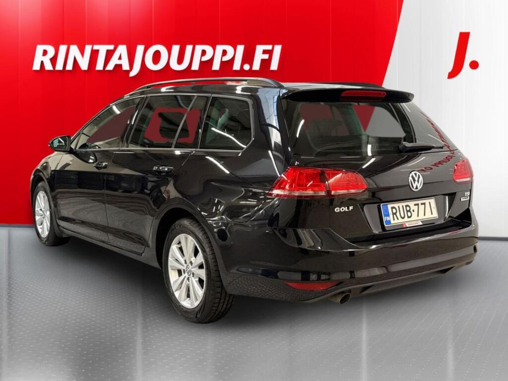 Volkswagen Golf 2015 Musta