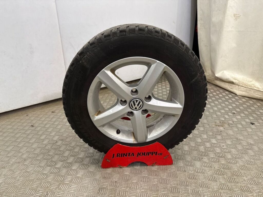 Volkswagen Golf 2015 Musta