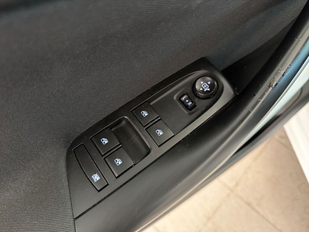 Opel Astra 2019 Valkoinen