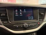 Opel Astra 2019 Valkoinen