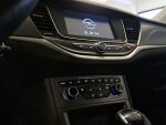 Opel Astra 2019 Valkoinen