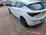 Opel Astra 2019 Valkoinen