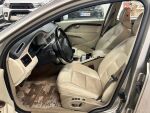 Volvo V70 2008 Met. Ruskea (beige)