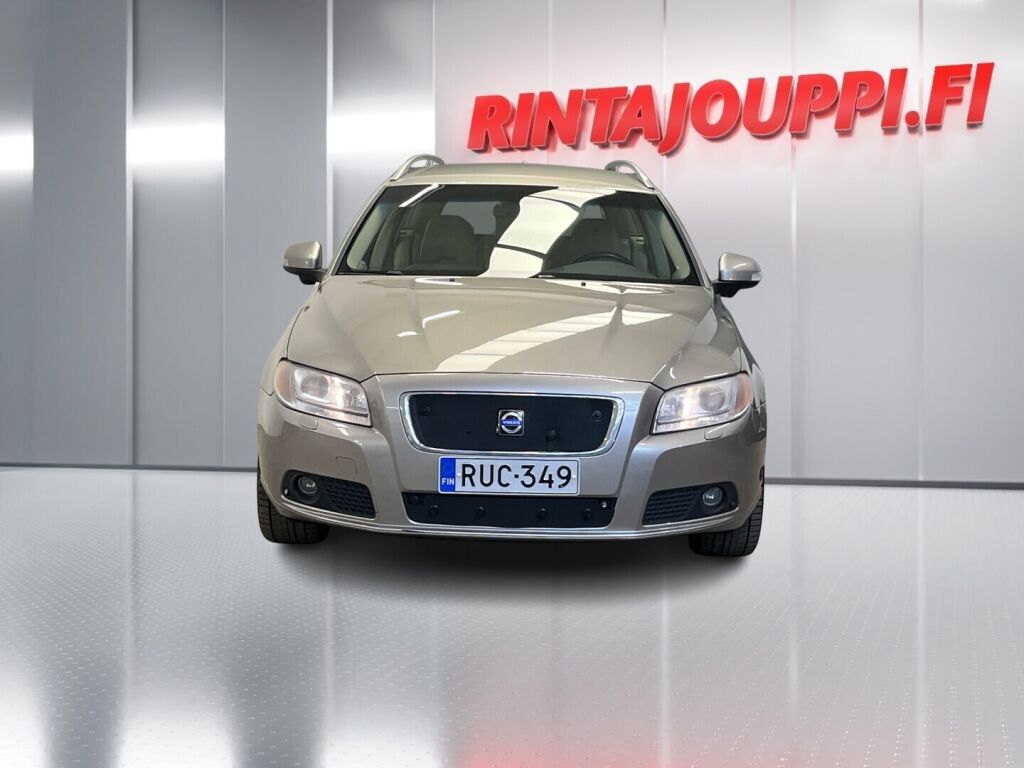 Volvo V70 2008 Met. Ruskea (beige)