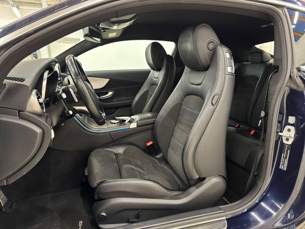 Mercedes-Benz C 2016 Sininen