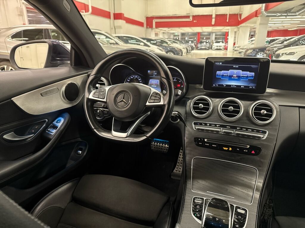 Mercedes-Benz C 2016 Sininen
