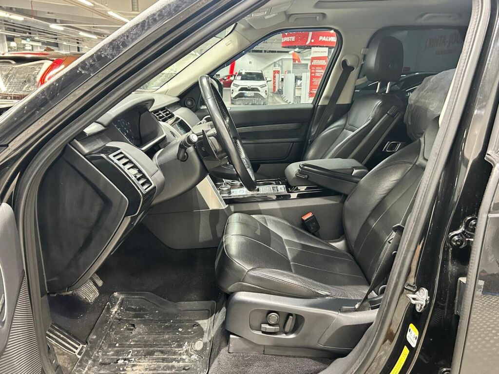 Land Rover Discovery 2018 Met. Musta