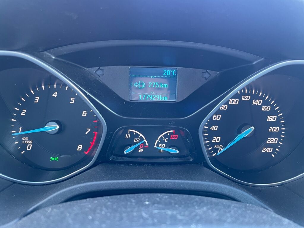 Ford Focus 2013 Harmaa