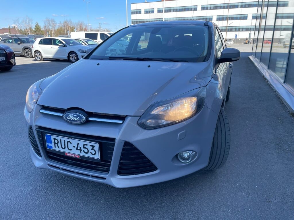 Ford Focus 2013 Harmaa