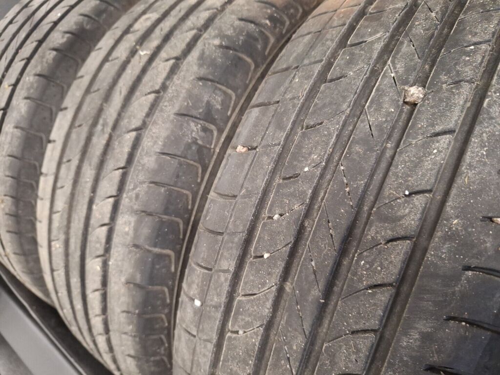 Volkswagen Golf 2019 Harmaa