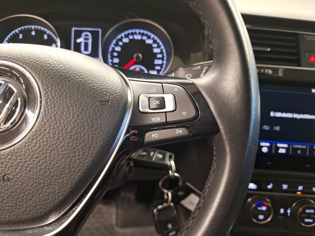 Volkswagen Golf 2019 Harmaa