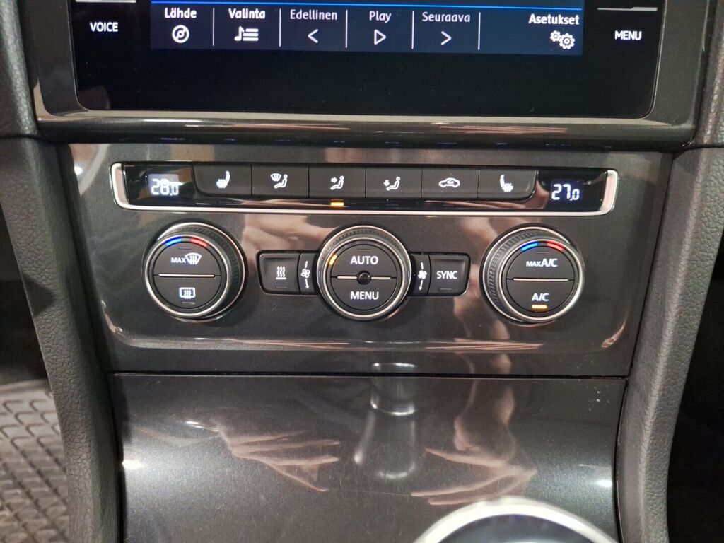 Volkswagen Golf 2019 Harmaa