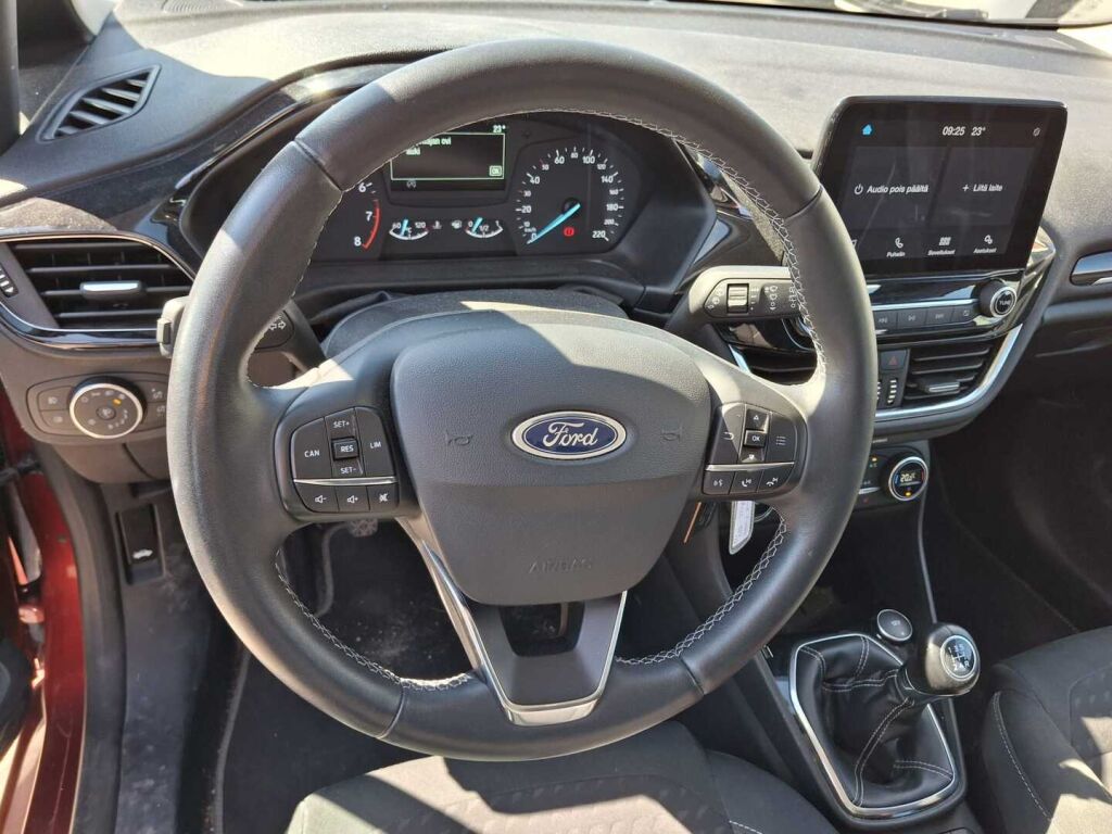 Ford Fiesta 2019 Punainen