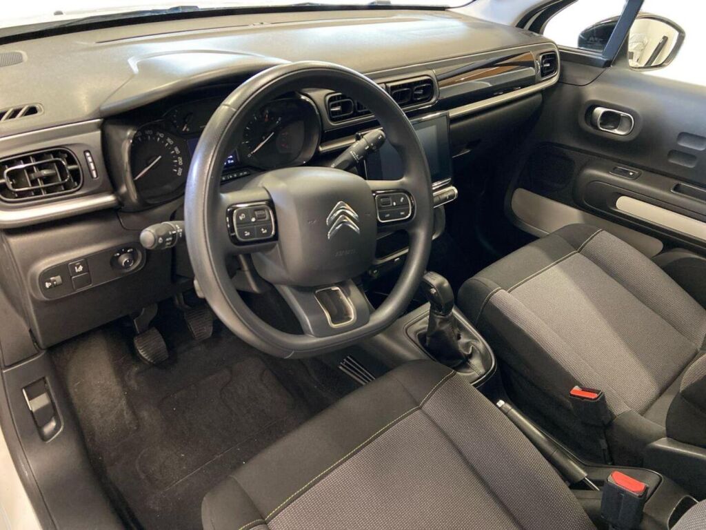 Citroen C3 PureTech 82 Feel 2018, photo 7/18