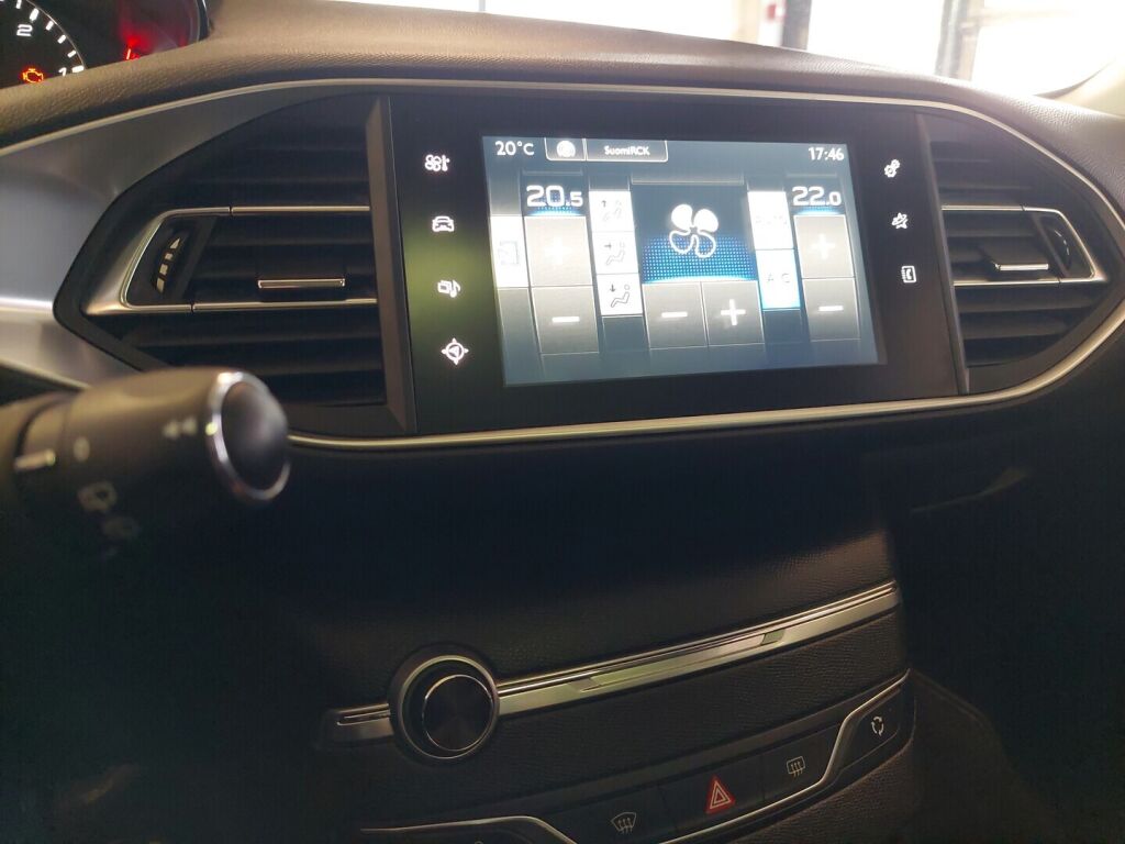 Peugeot 308 2015 Valkoinen