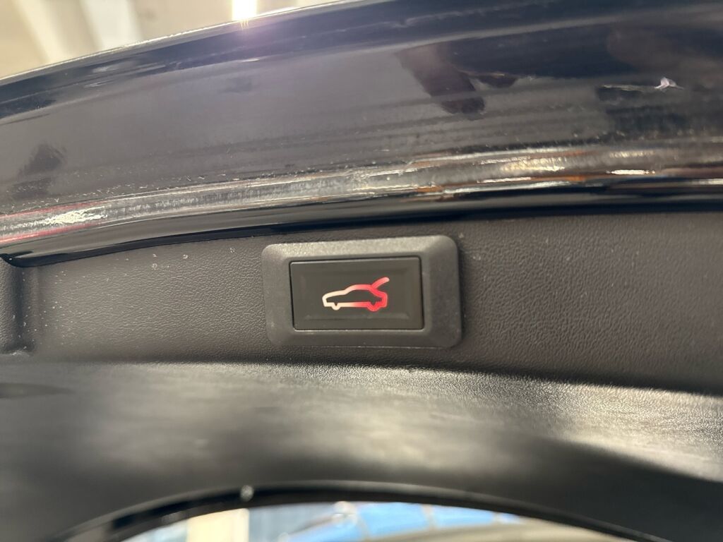 Tesla Model 3 2019 Musta