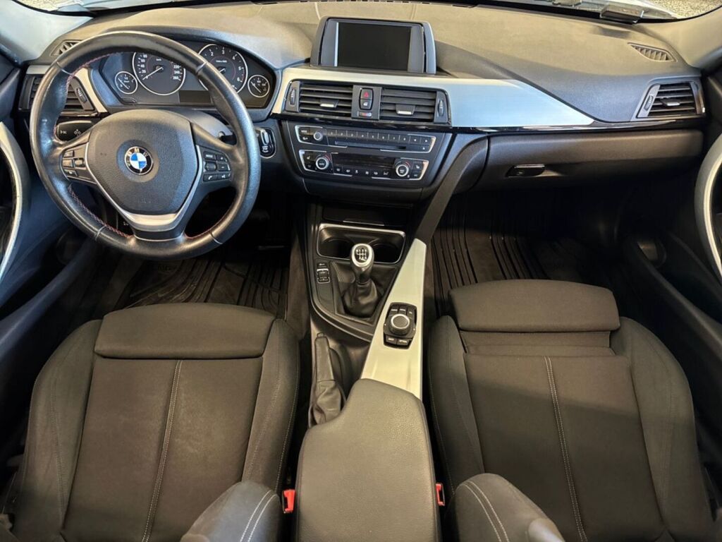 BMW 320 2013 Valkoinen
