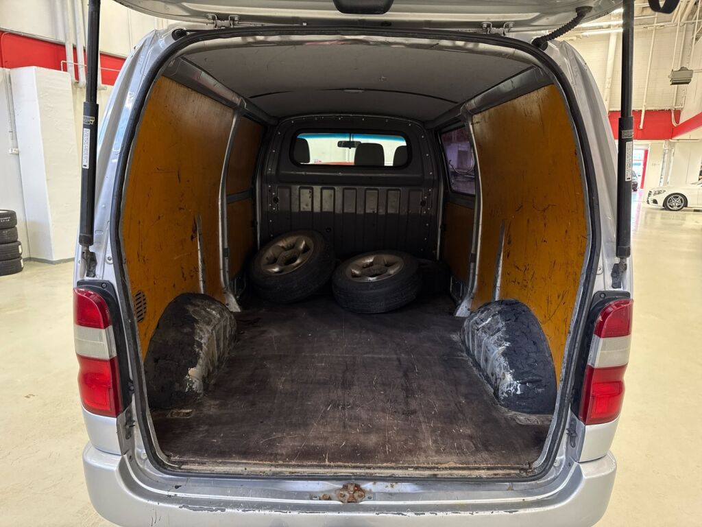 Toyota Hiace 2006 Hopea