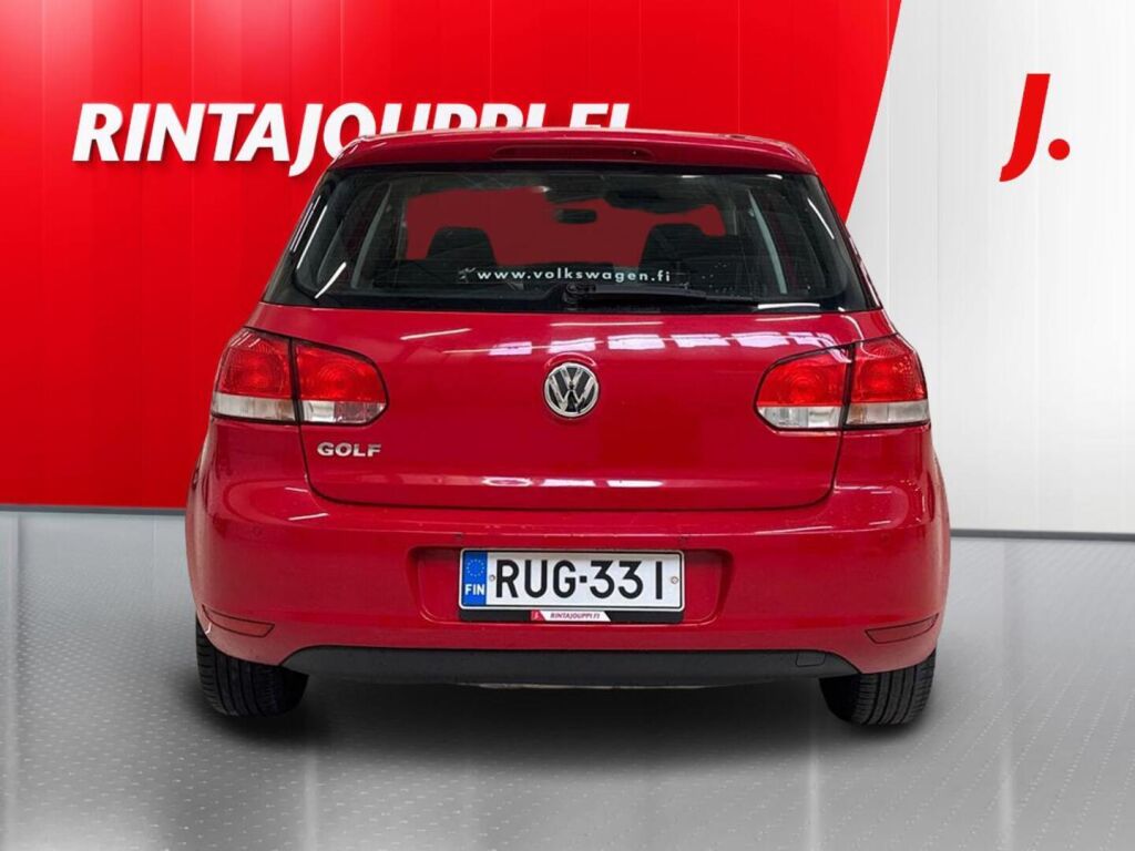 Volkswagen Golf 2010 Punainen