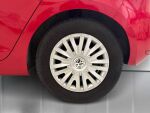Volkswagen Golf 2010 Punainen