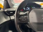 Peugeot 208 2021 Keltainen