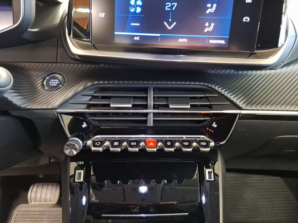 Peugeot 2008 2021 Valkoinen