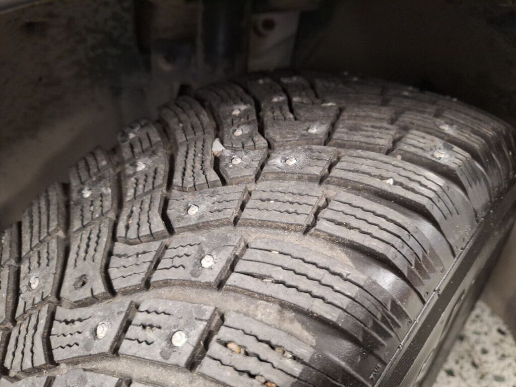 Peugeot 2008 2021 Valkoinen