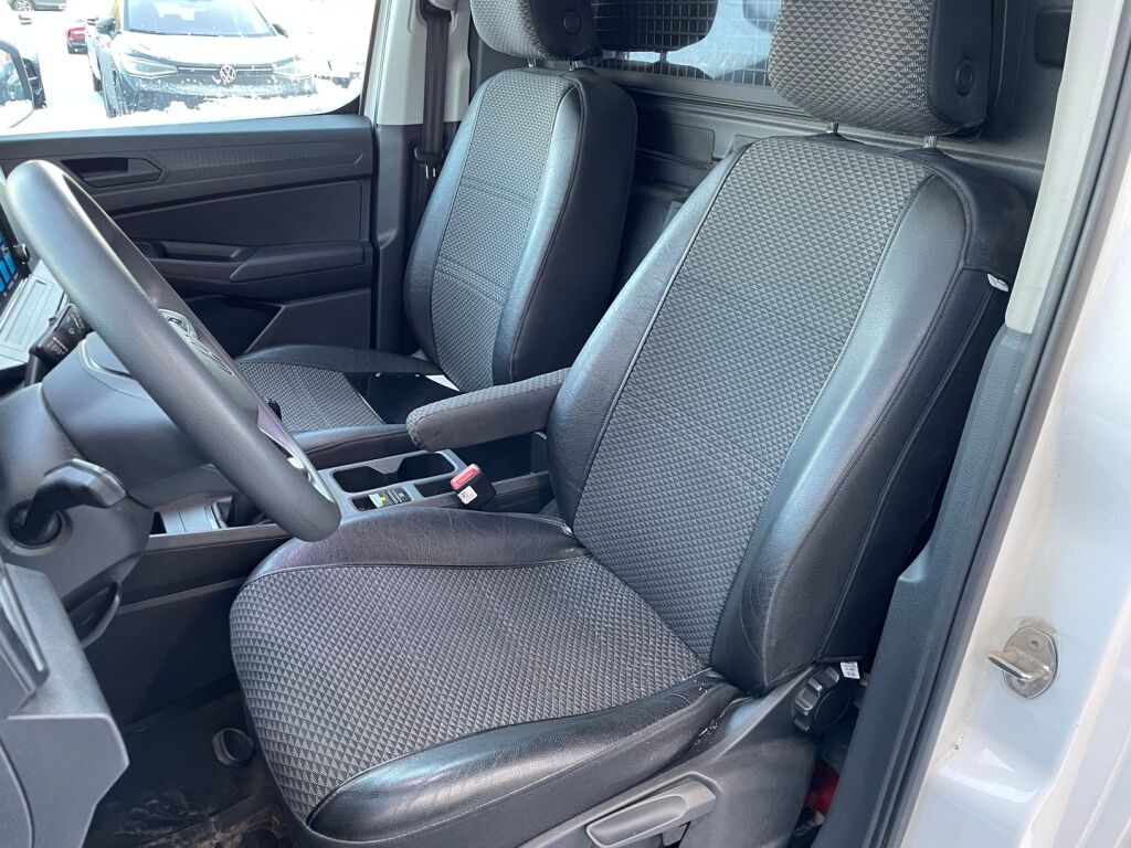 Volkswagen Caddy 2021 Valkoinen