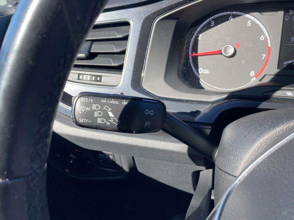 Volkswagen Polo 2021 Valkoinen