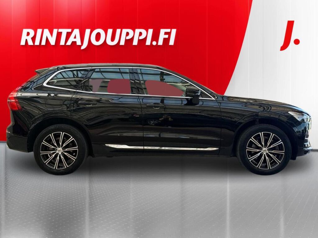Volvo XC60 2021 Musta