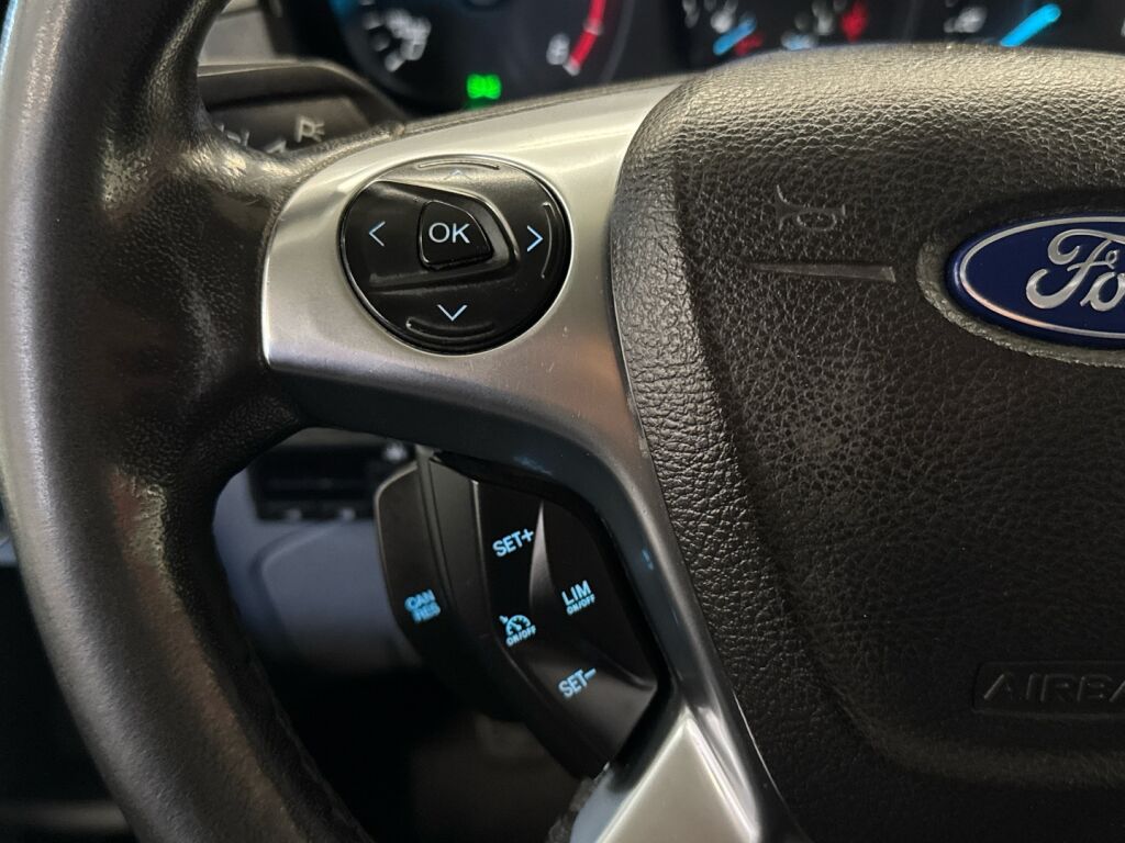 Ford Transit 2017 Valkoinen