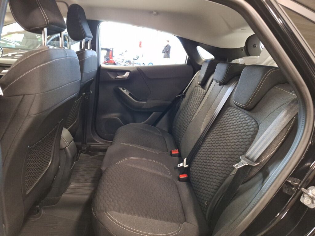 Ford Puma 2021 Musta