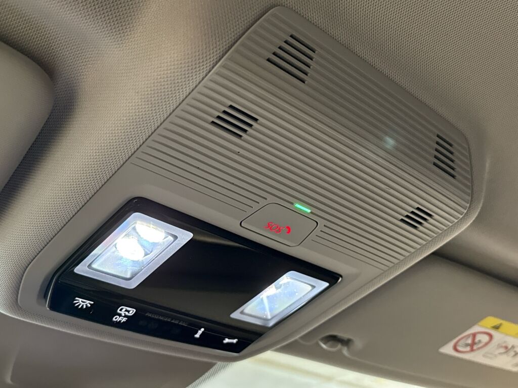 Volkswagen Golf 2020 Valkoinen