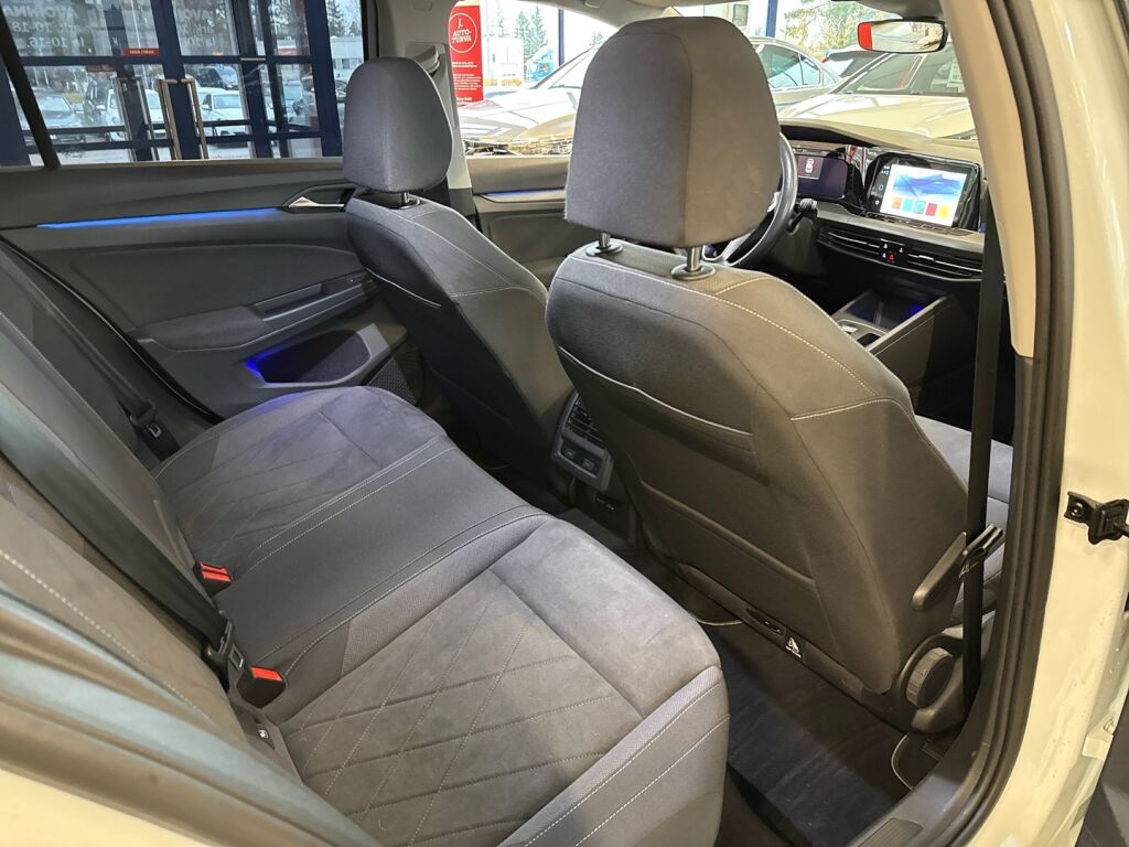 Volkswagen Golf 2020 Valkoinen