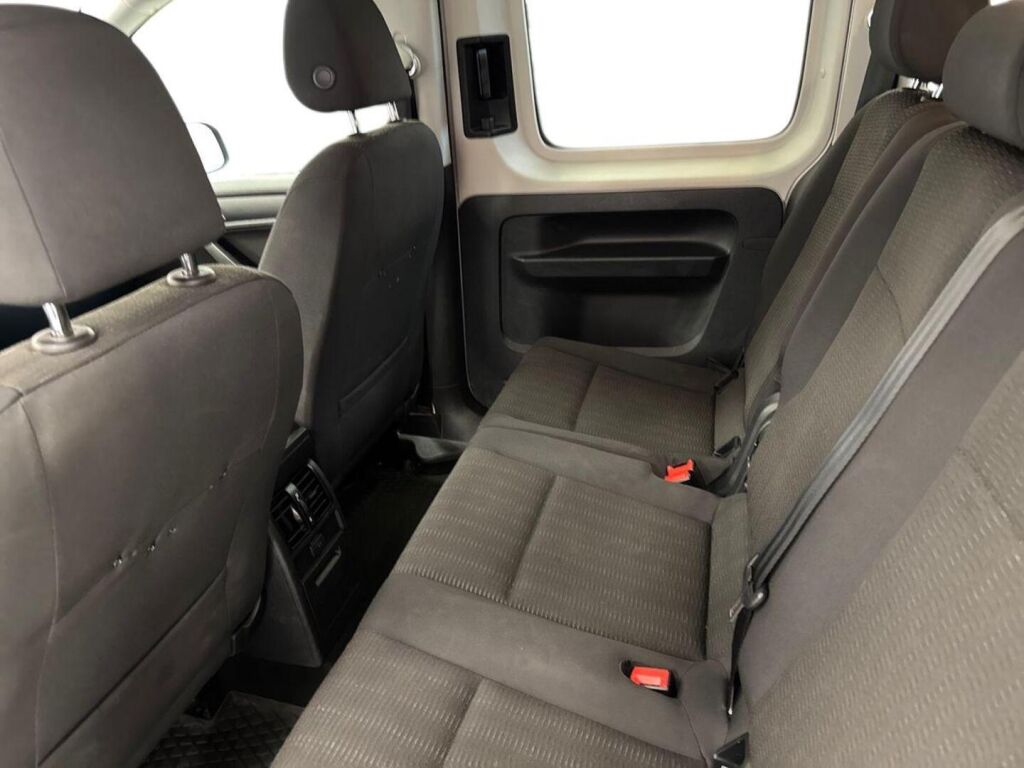 Volkswagen Caddy Maxi 2020 Ruskea (beige)