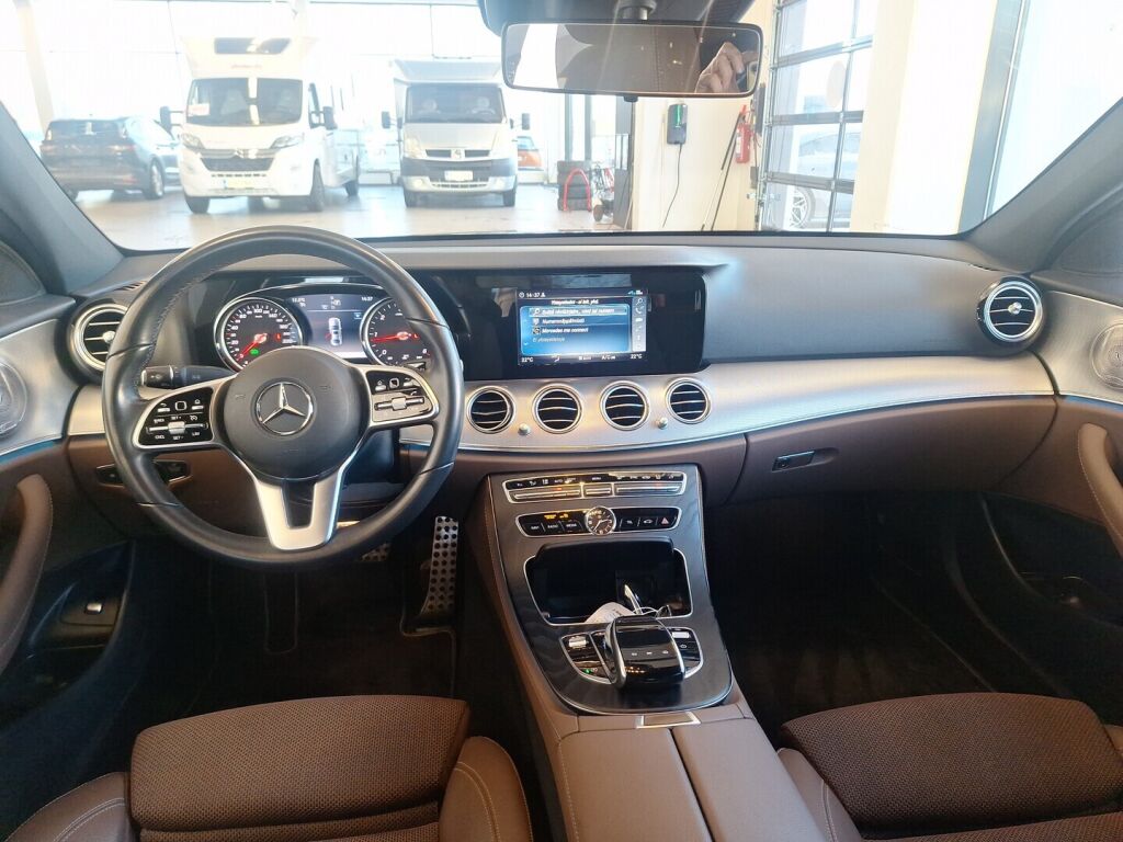 Mercedes-Benz E 2020 Harmaa