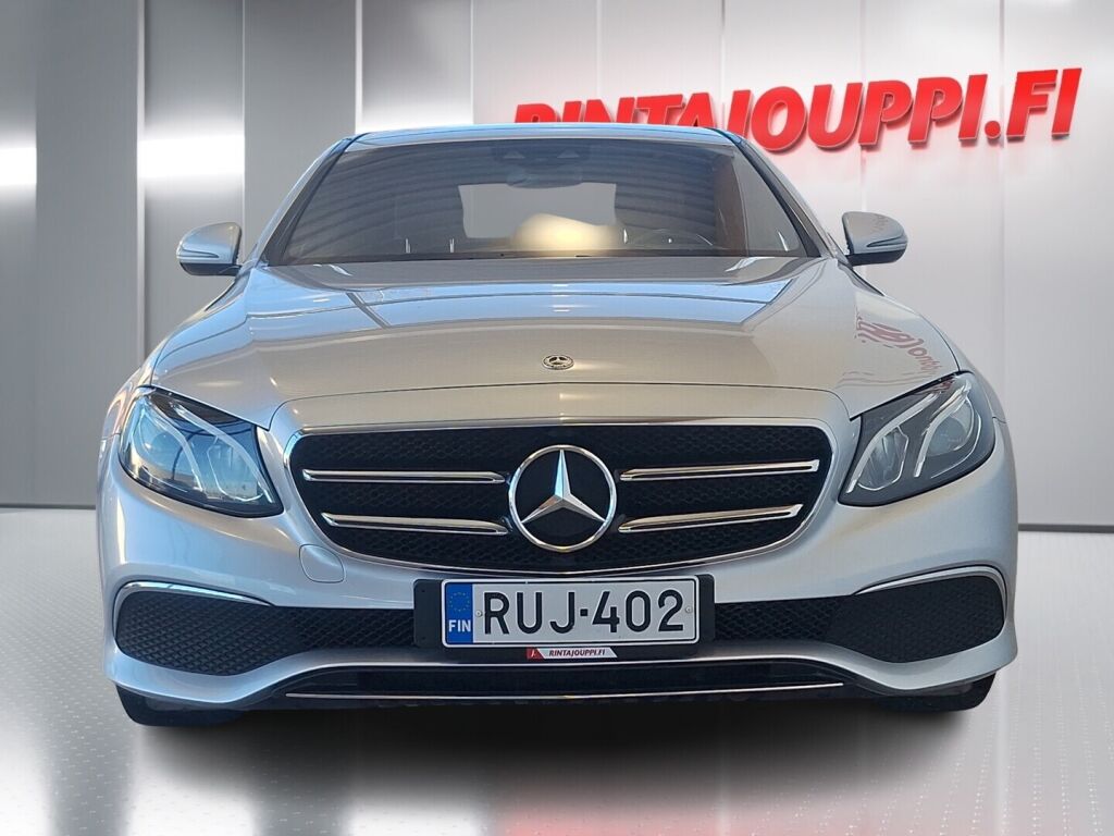 Mercedes-Benz E 2020 Harmaa