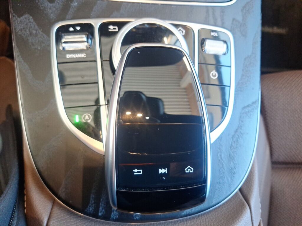 Mercedes-Benz E 2020 Harmaa