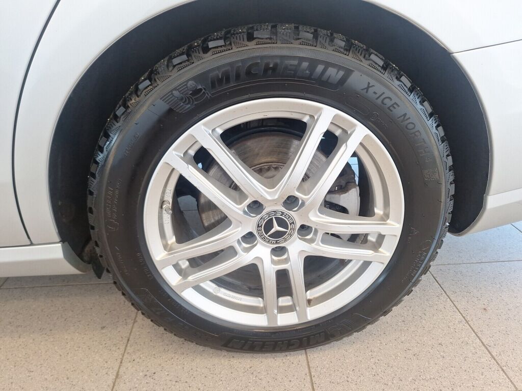 Mercedes-Benz E 2020 Harmaa