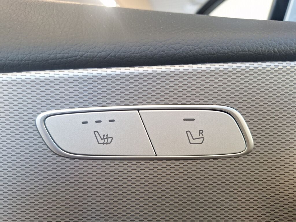 Mercedes-Benz E 2020 Harmaa