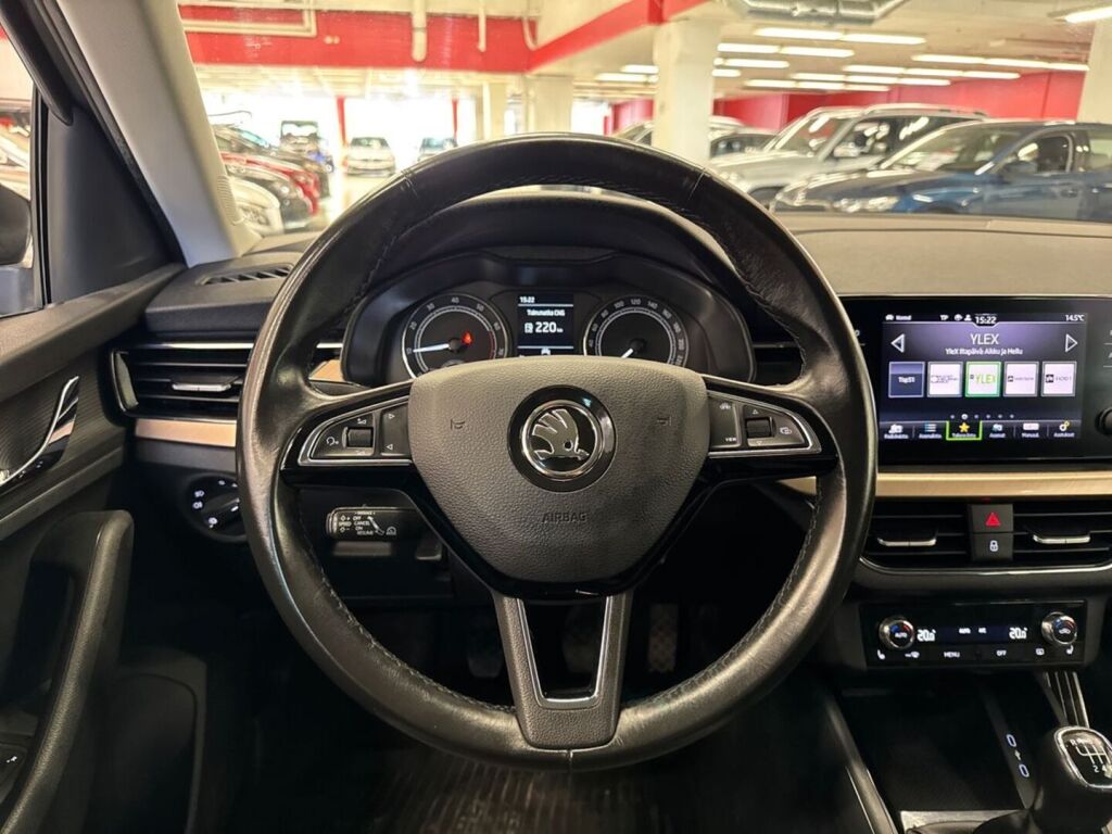 Skoda Kamiq 2020 Harmaa