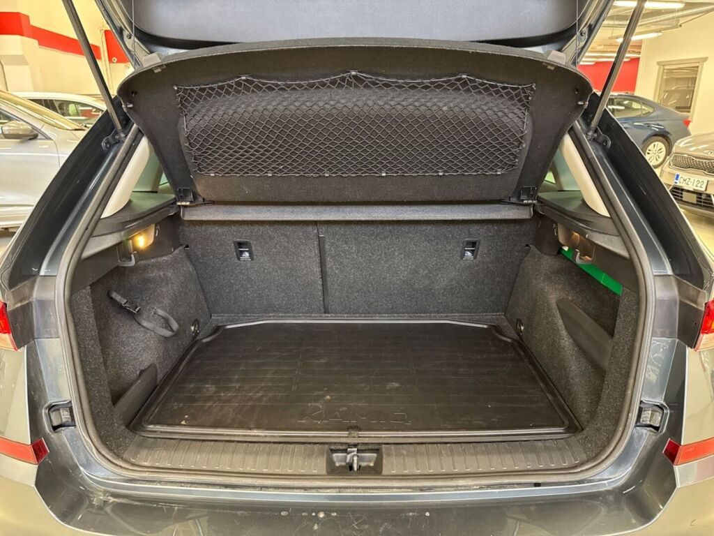 Skoda Kamiq 2020 Harmaa