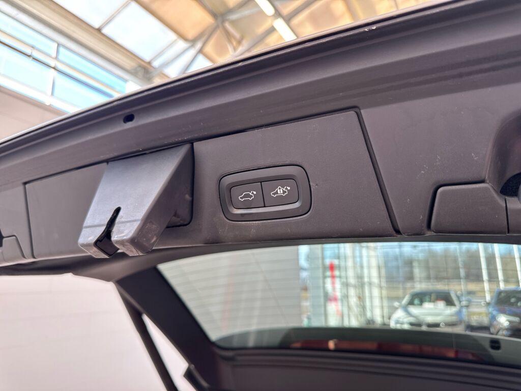 Volvo V90 2018 Hopea